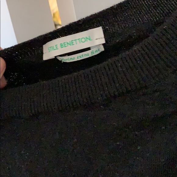 merinos black blouse - Picture 2 of 2